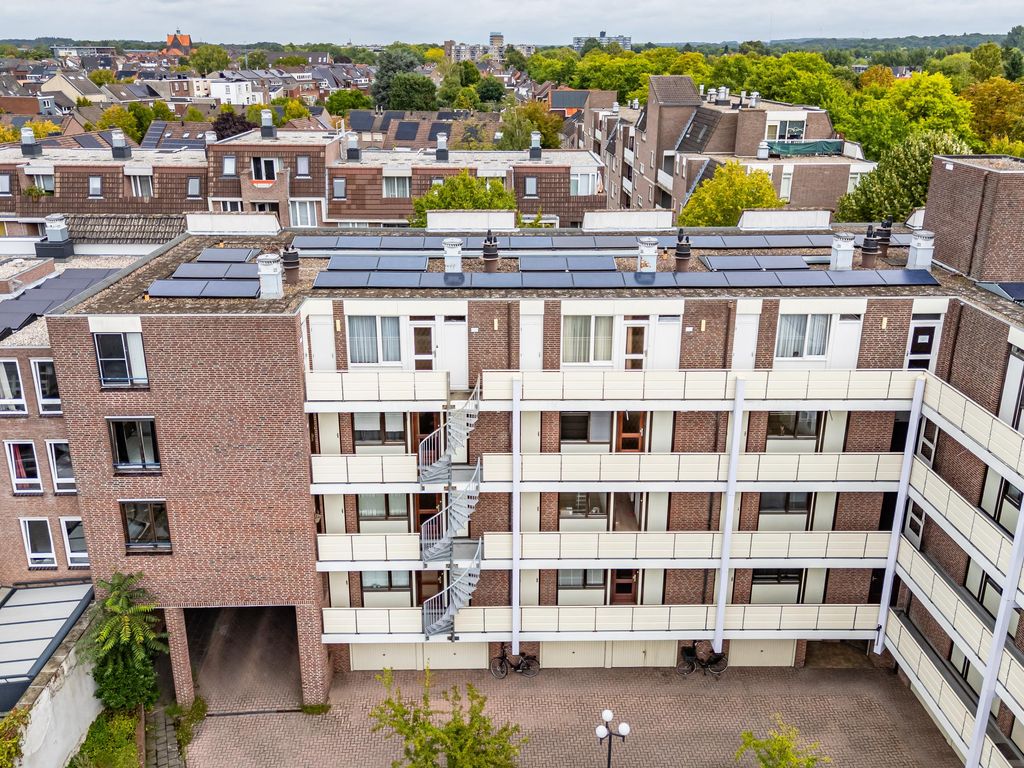 Deken van Oppensingel 107, VENLO