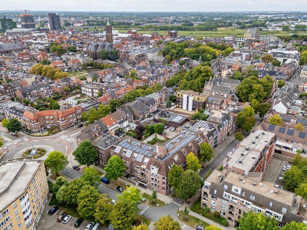 Deken van Oppensingel 107, VENLO