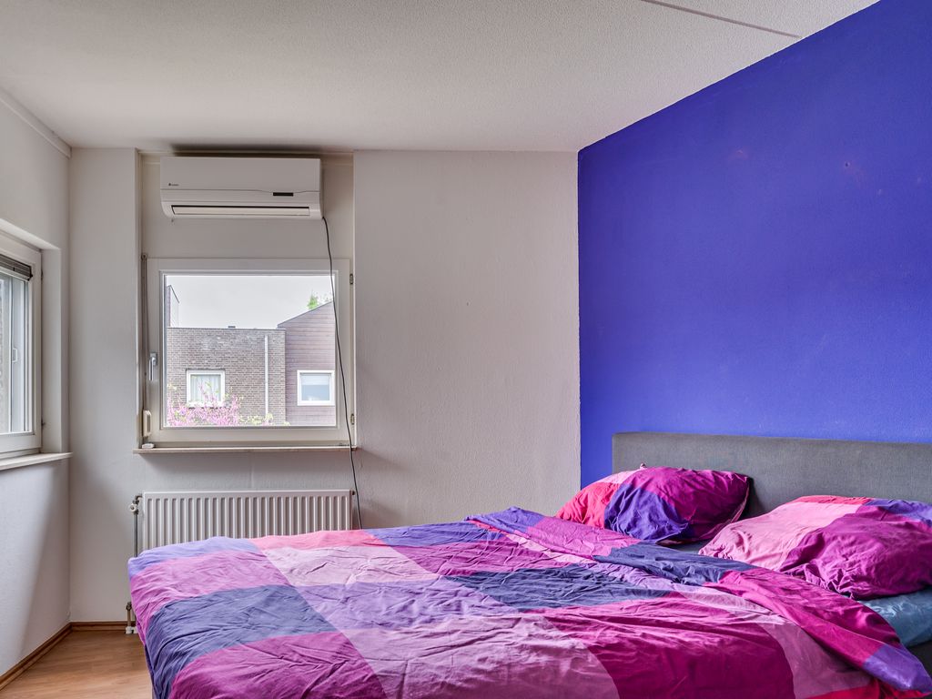 Prasem 3, VENLO