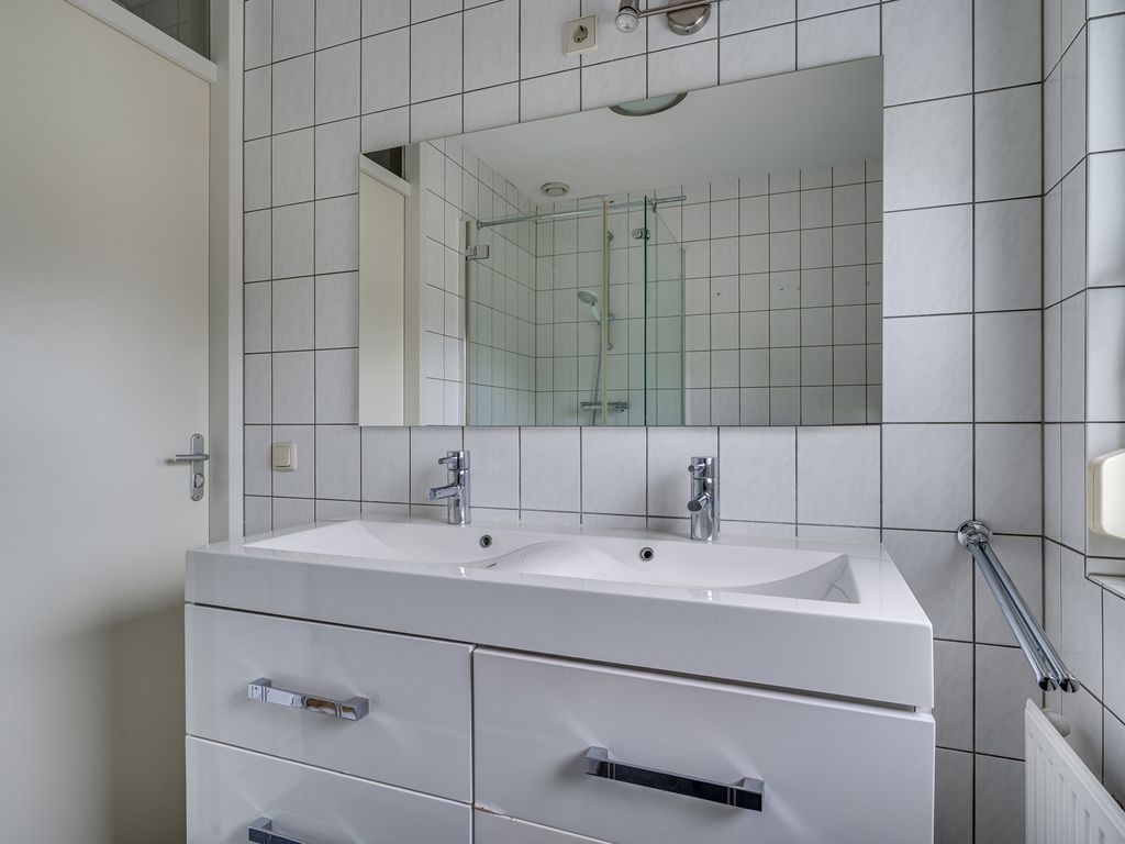 Prasem 3, VENLO