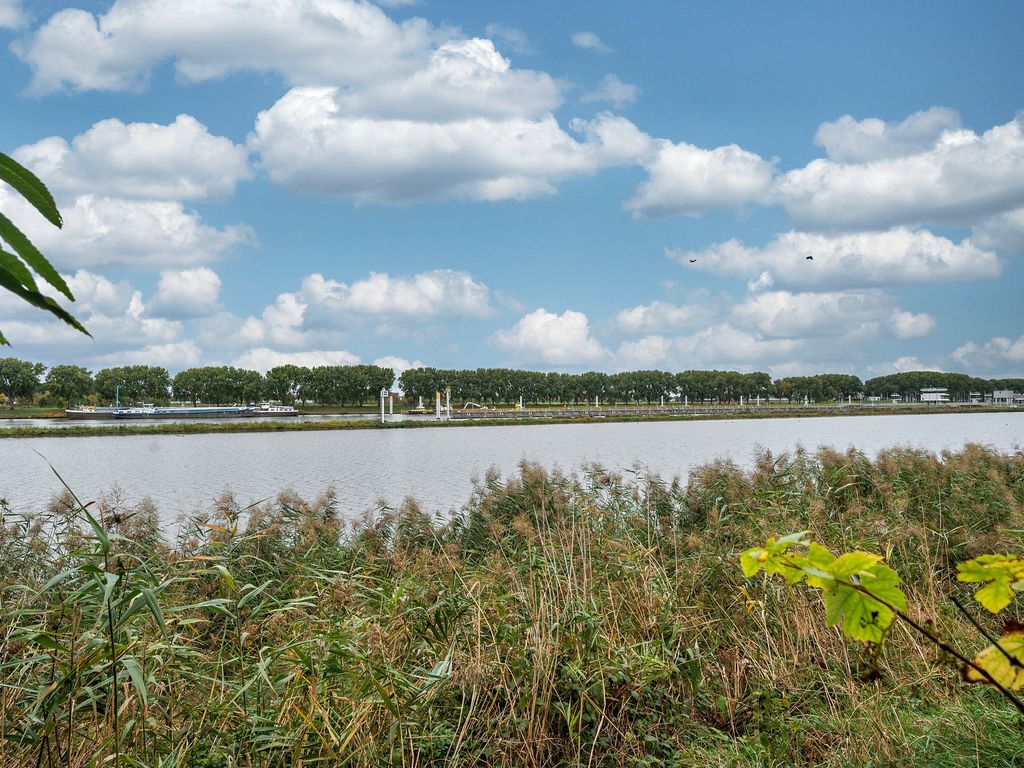 Rijksweg Noord 19, BELFELD