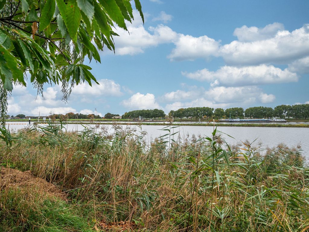 Rijksweg Noord 19, BELFELD