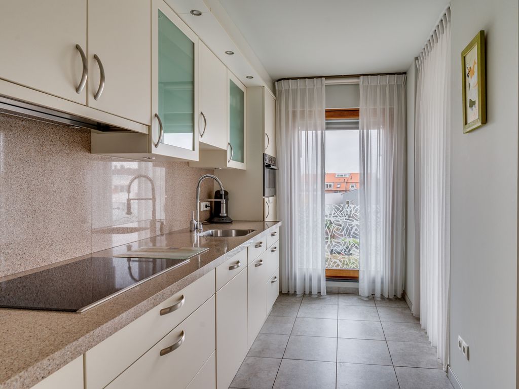 Burgemeester van Rijnsingel 2F, VENLO