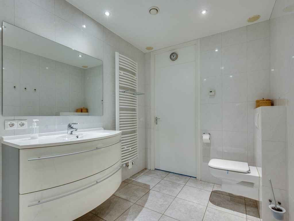 Burgemeester van Rijnsingel 2F, VENLO