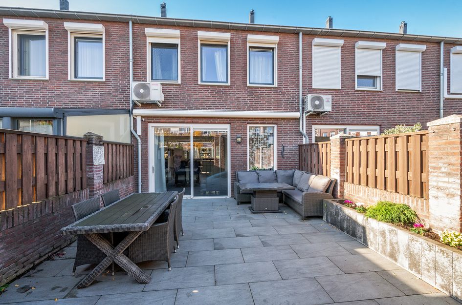 Vrouw Traasstraat 17