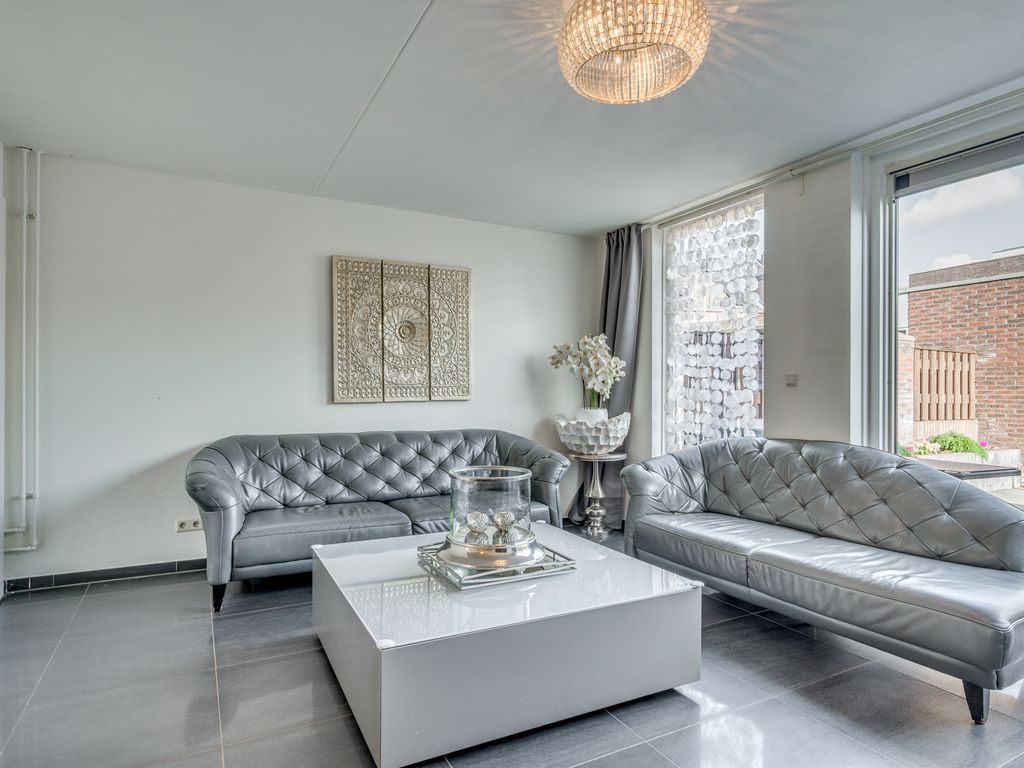 Vrouw Traasstraat 17, VENLO