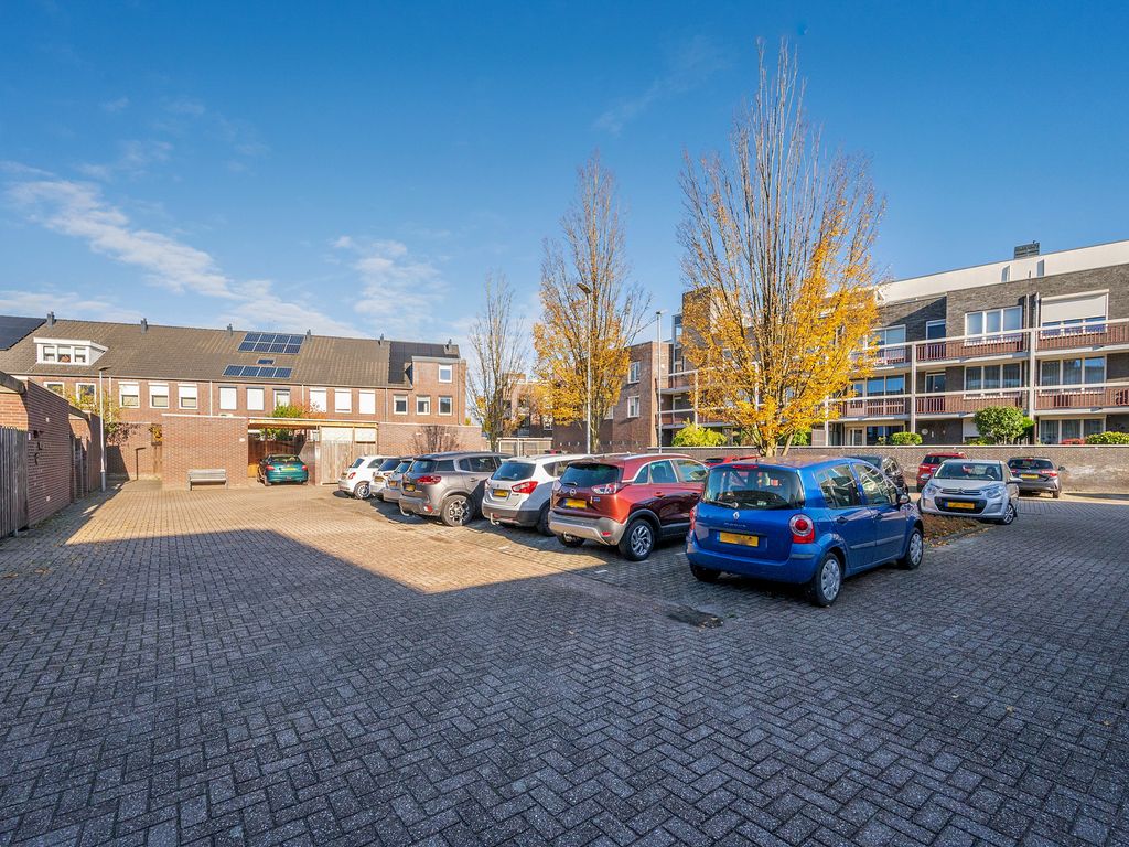 Vrouw Traasstraat 17, VENLO