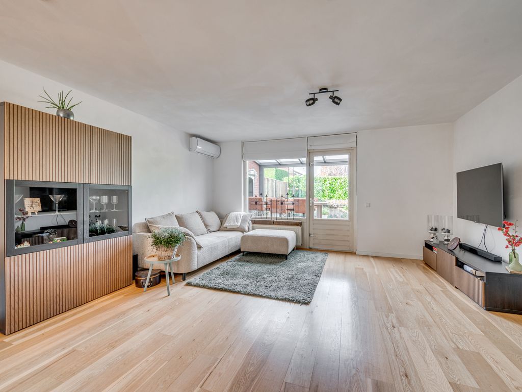 Honingklaver 44, VENLO