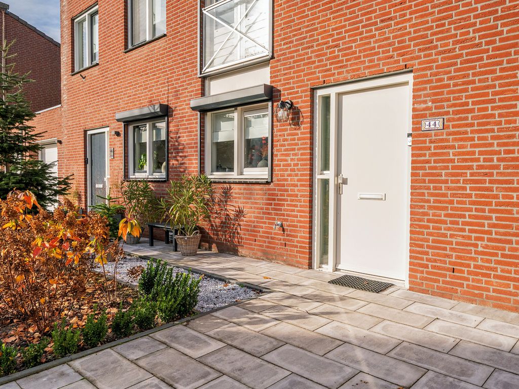 Honingklaver 44, VENLO