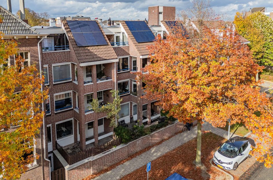 Deken van Oppensingel 81