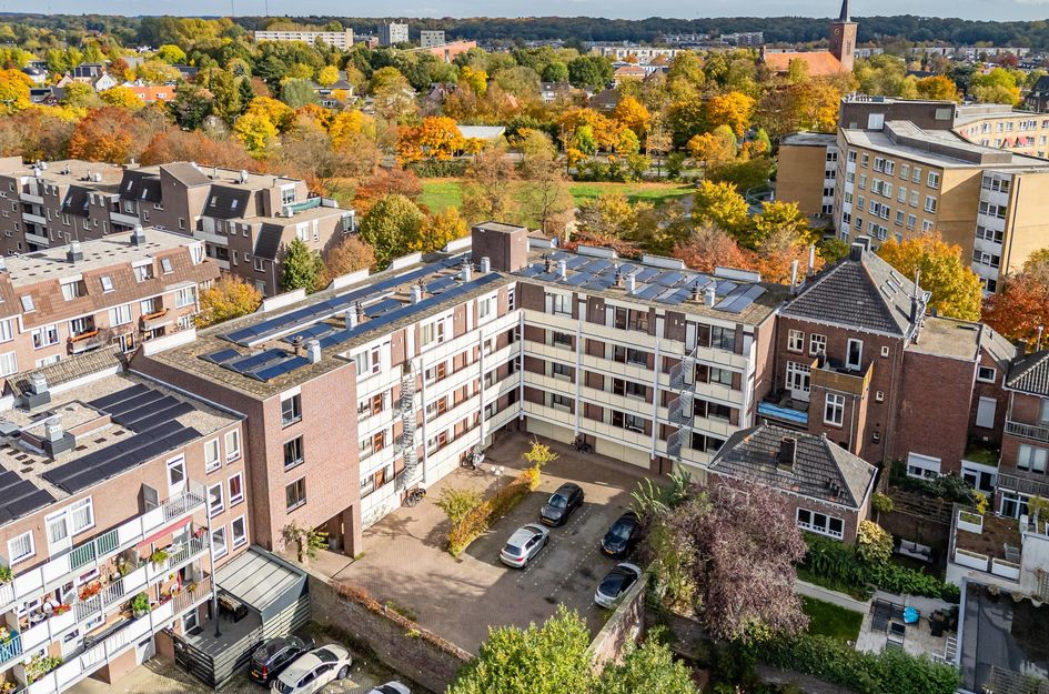 Deken van Oppensingel 81