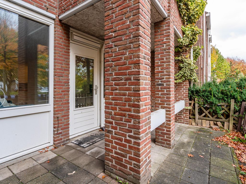 Deken van Oppensingel 81, VENLO