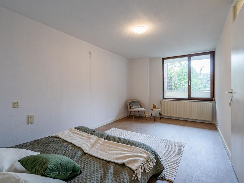 Deken van Oppensingel 81, VENLO