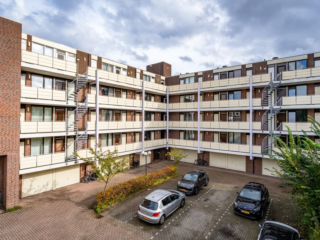 Deken van Oppensingel 81, VENLO