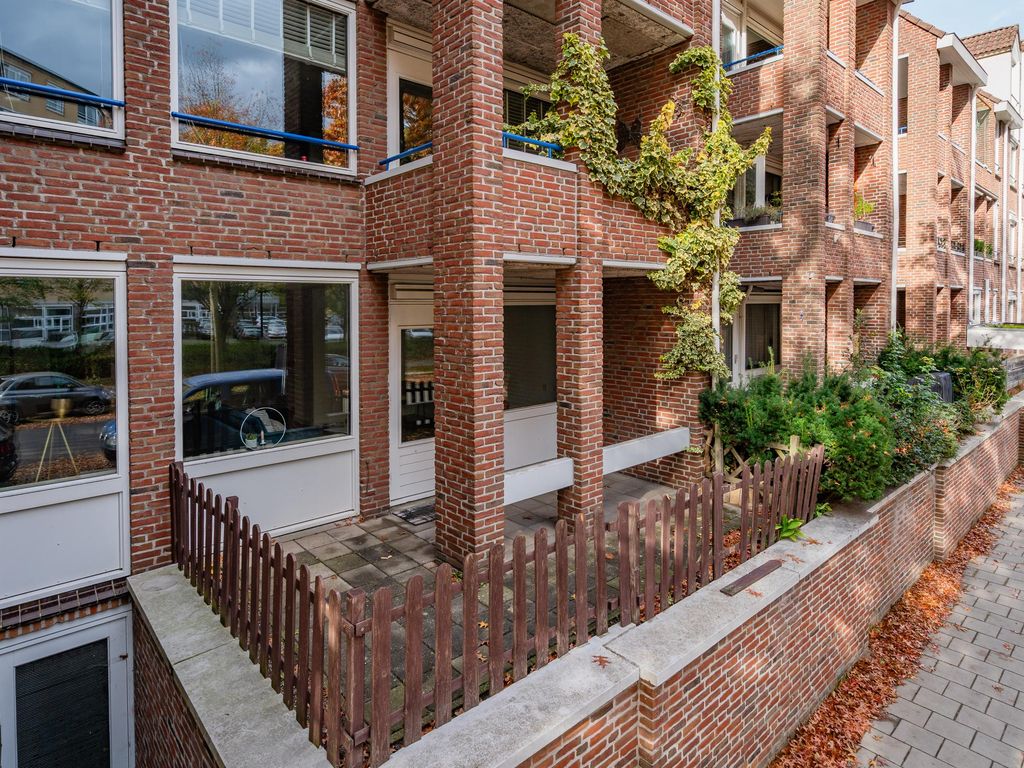 Deken van Oppensingel 81, VENLO