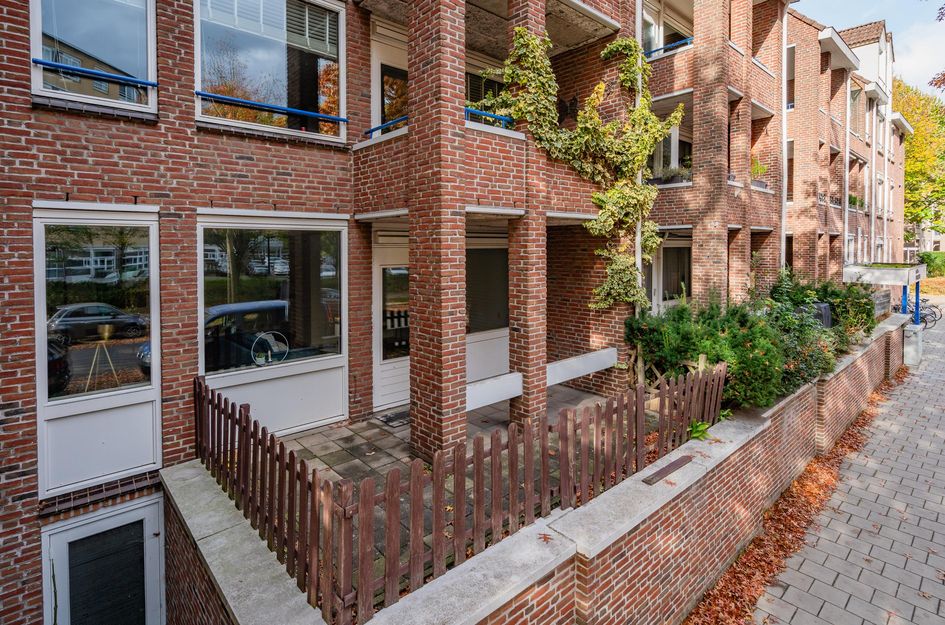 Deken van Oppensingel 81