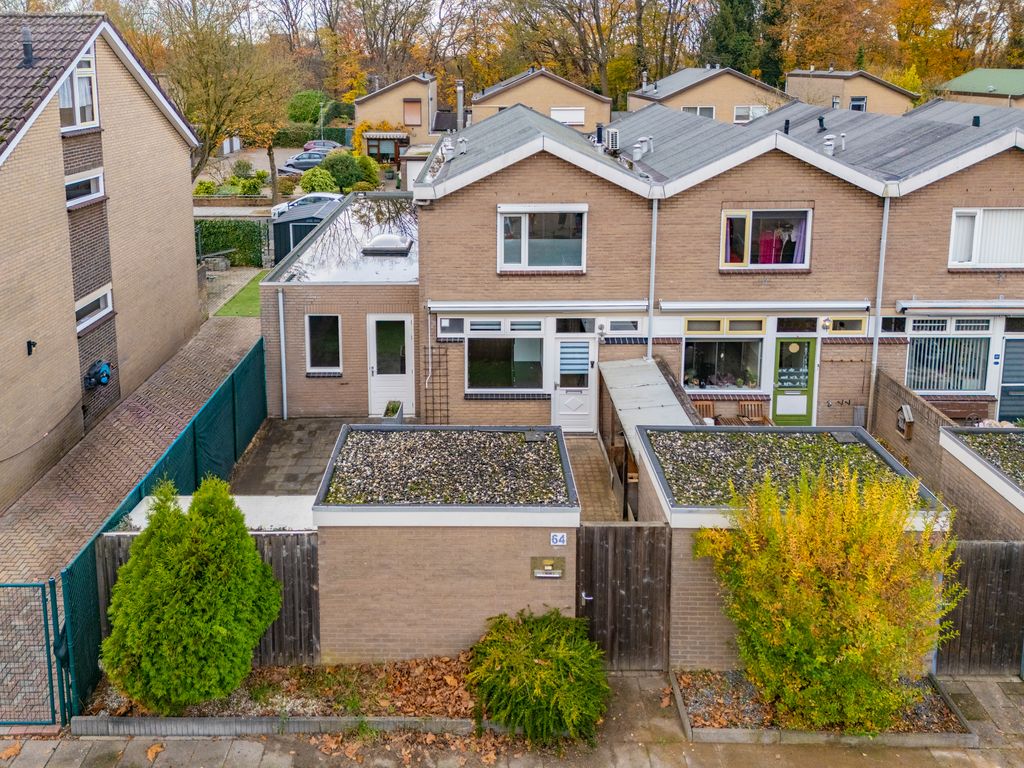 Potkuilenstraat 64, TEGELEN