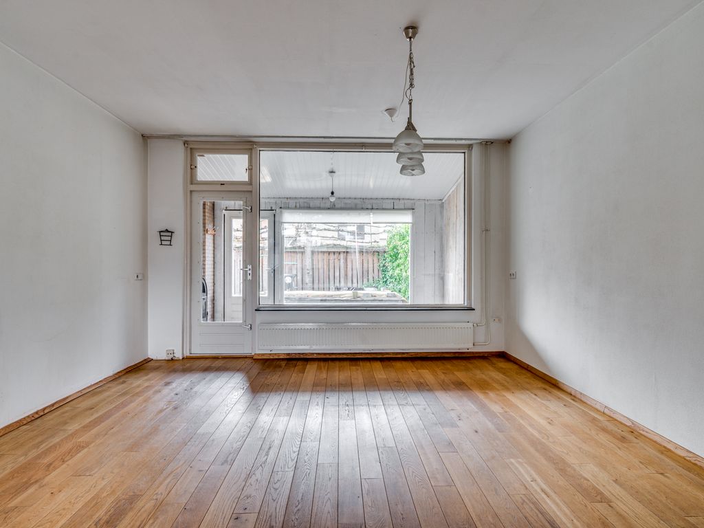 Potkuilenstraat 64, TEGELEN