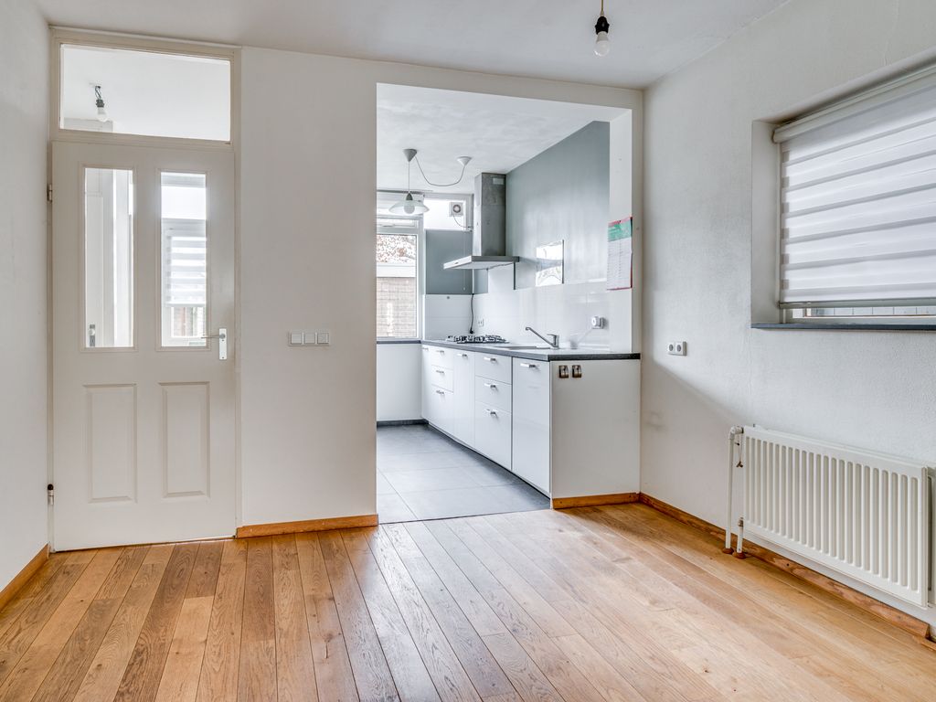 Potkuilenstraat 64, TEGELEN