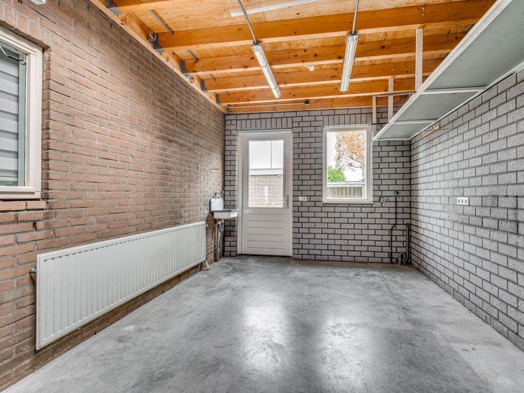 Potkuilenstraat 64, TEGELEN