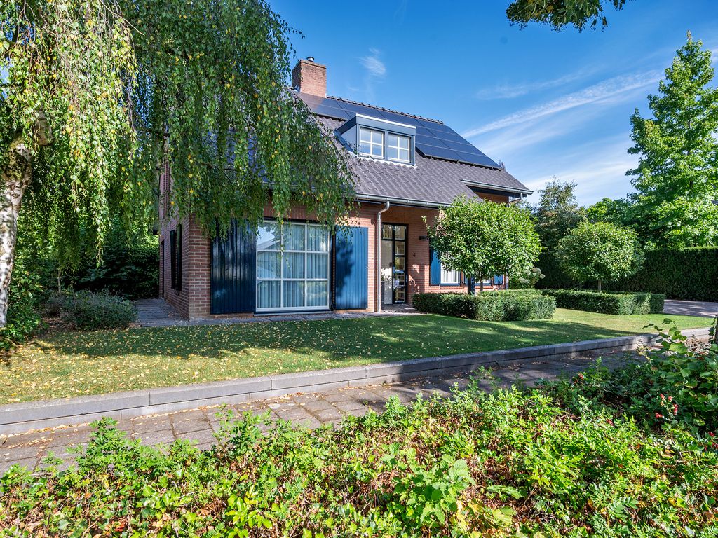 Traianuslaan 4, VENLO