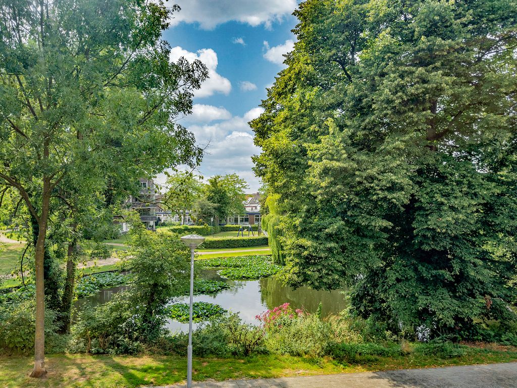 Pastoor Deckersstraat 1, VENLO