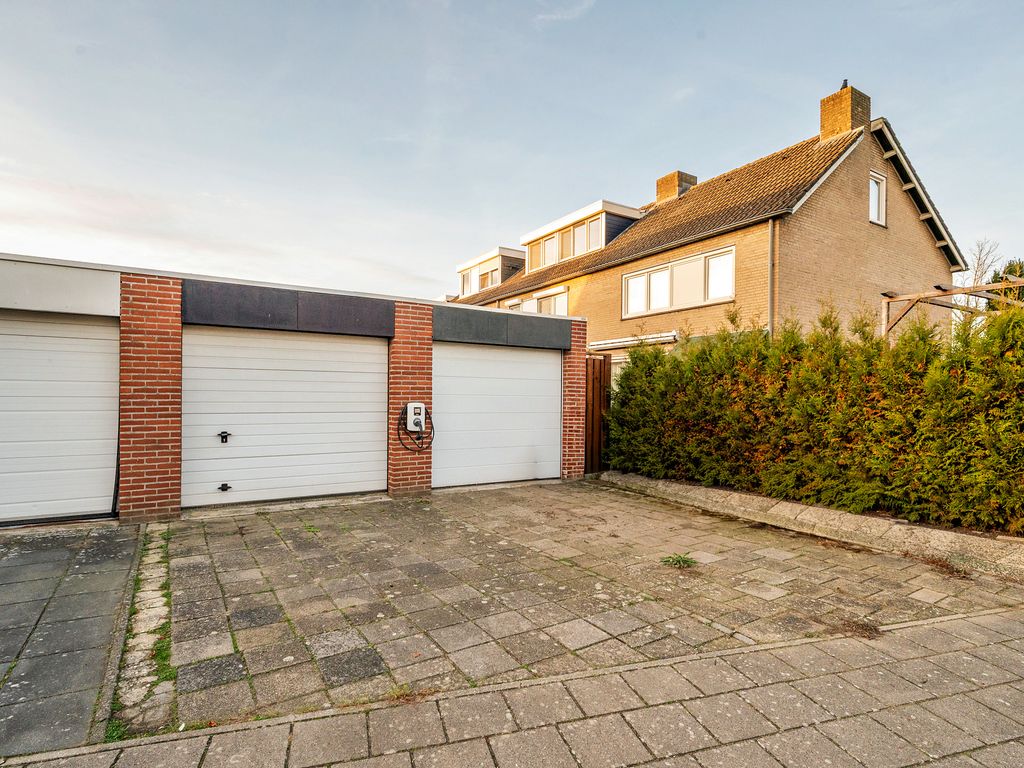 Maasveldstraat 22, LOMM