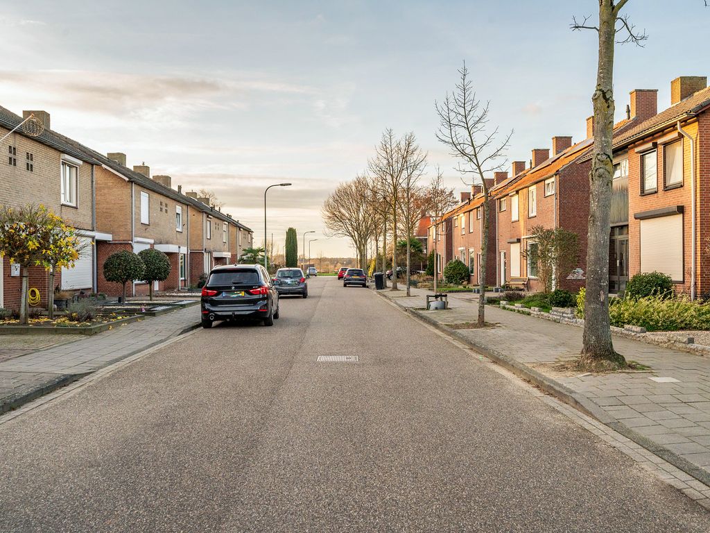 Maasveldstraat 22, LOMM