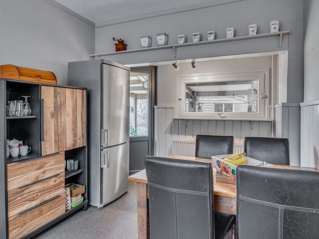 Rijksweg 136, VELDEN