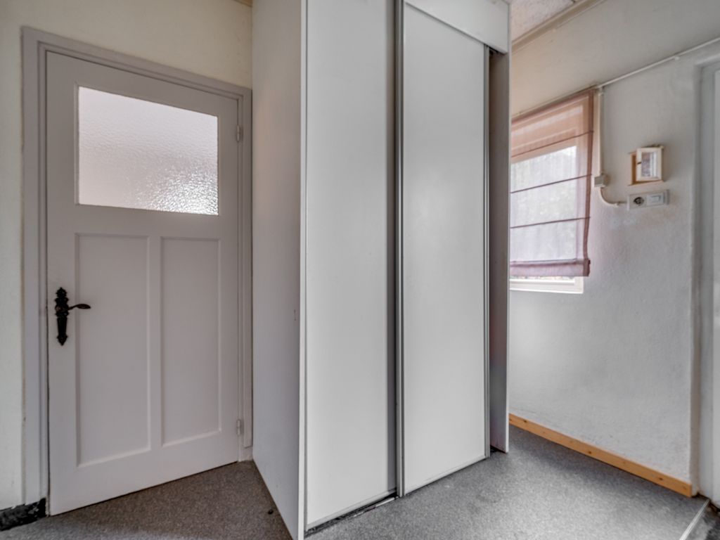 Rijksweg 136, VELDEN