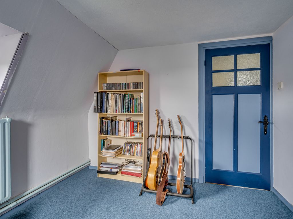 Rijksweg 136, VELDEN