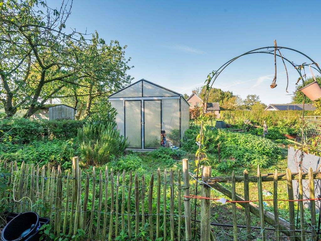 Blaktdijk 27, KRONENBERG