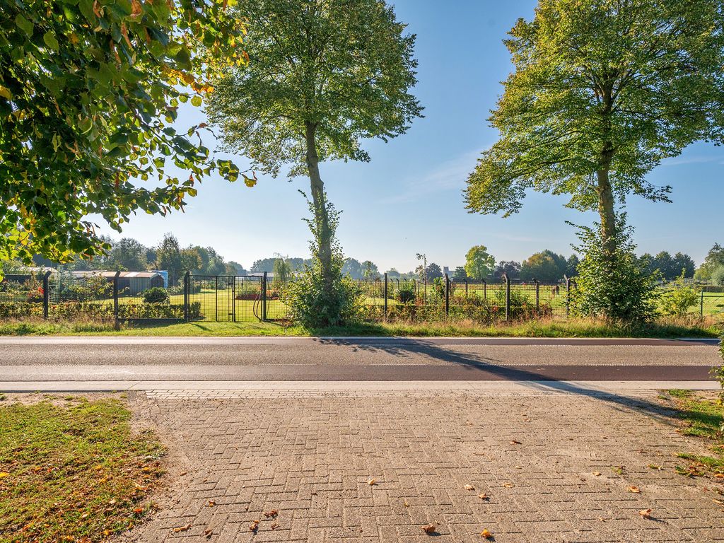 Blaktdijk 27, KRONENBERG