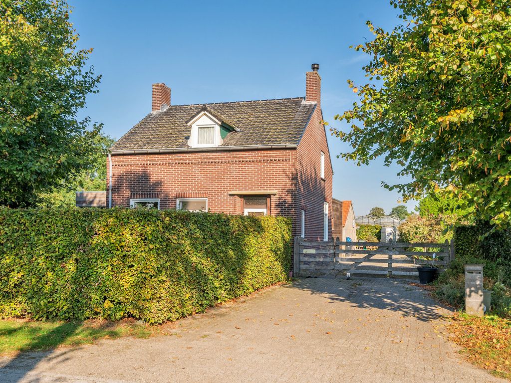 Blaktdijk 27, KRONENBERG