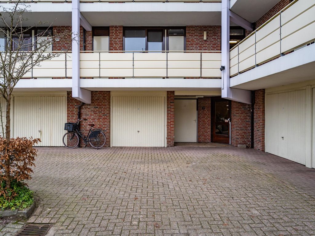 Deken van Oppensingel 87, VENLO