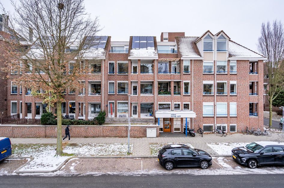 Deken van Oppensingel 87