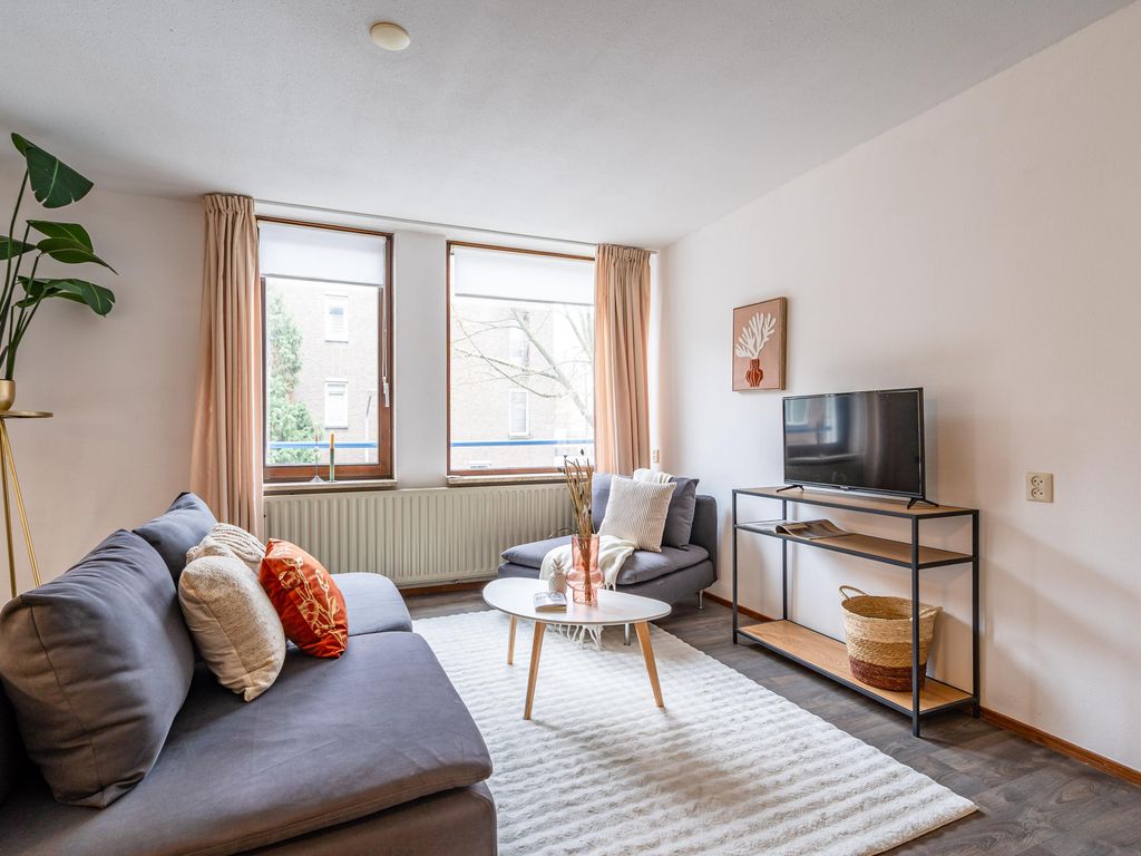 Deken van Oppensingel 87, VENLO