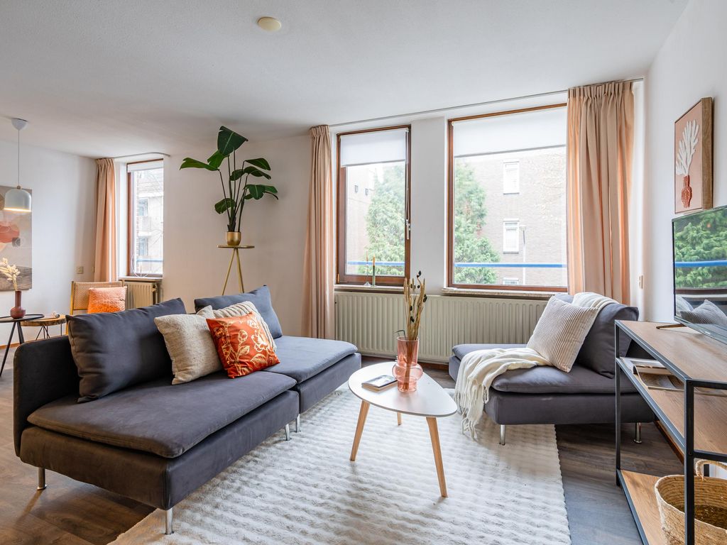 Deken van Oppensingel 87, VENLO