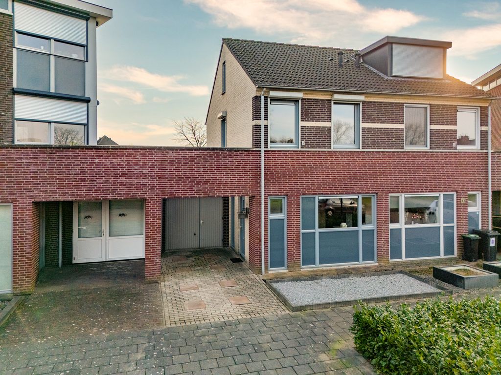 Ericaplein 9, GRUBBENVORST