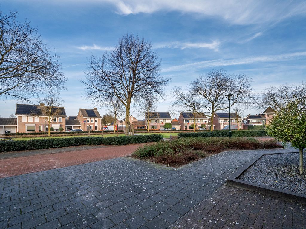 Ericaplein 9, GRUBBENVORST