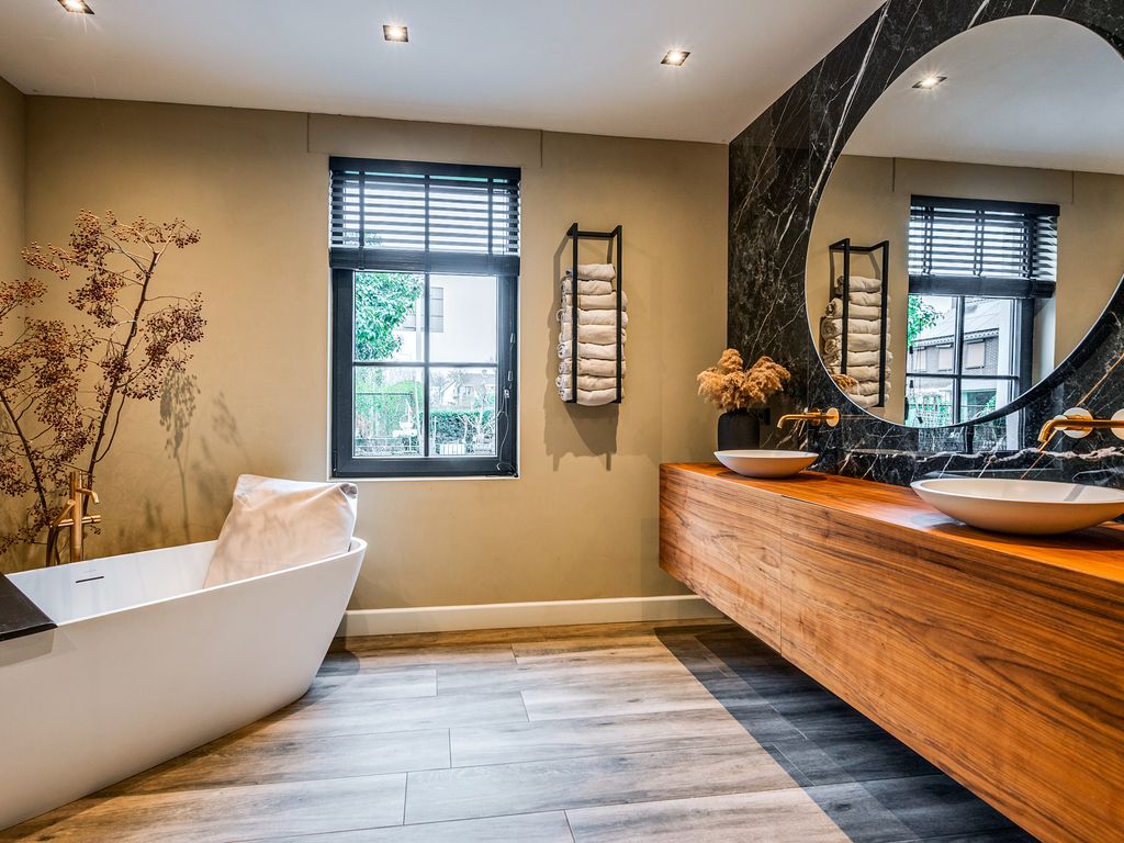 Rijksweg 129, VELDEN