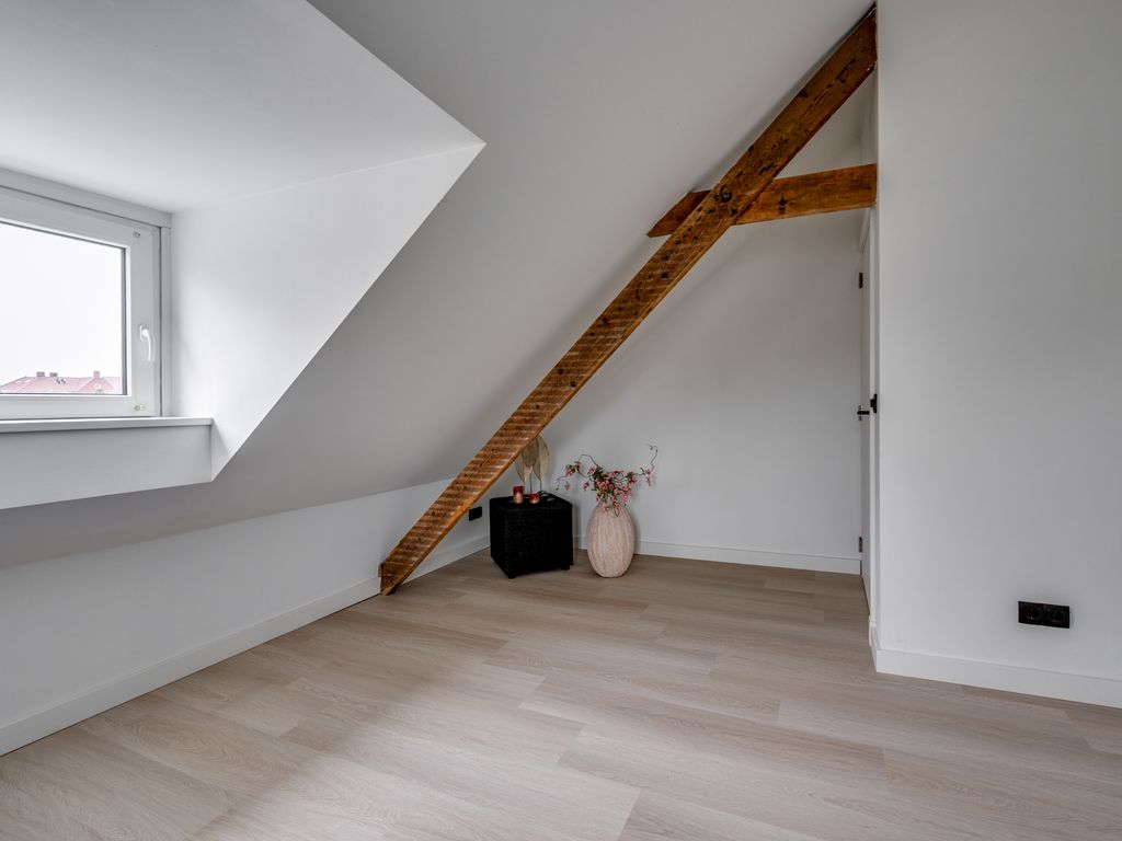 Rijksweg 129, VELDEN