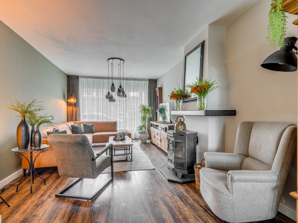 Baarlosestraat 32, VENLO