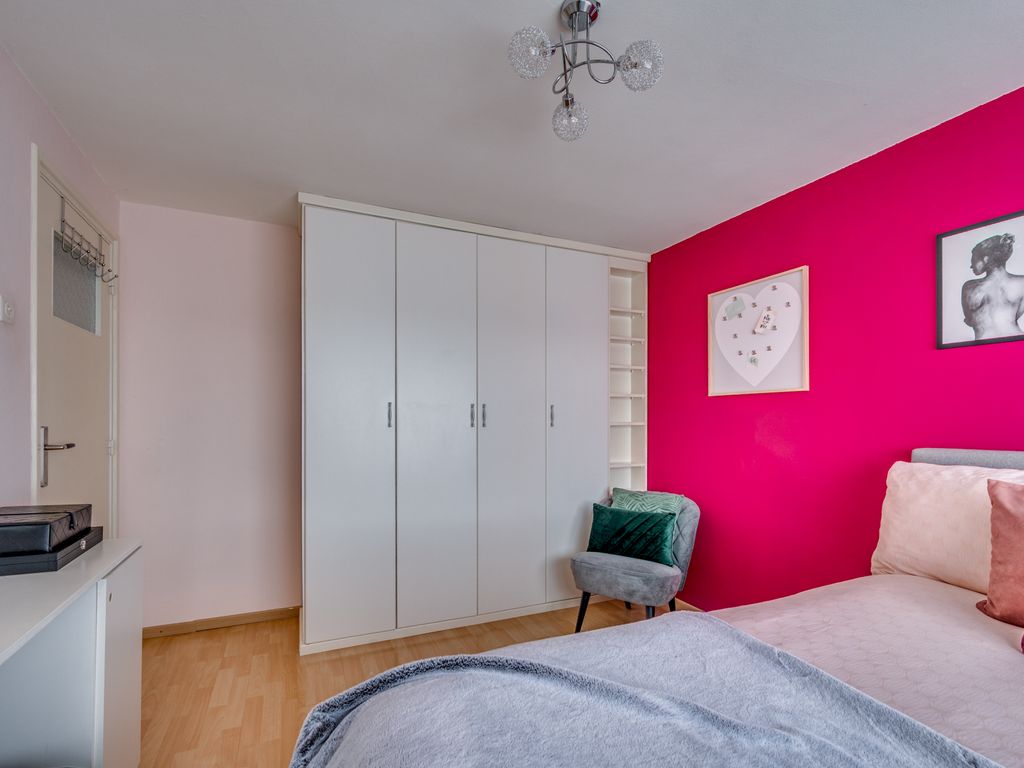 Baarlosestraat 32, VENLO