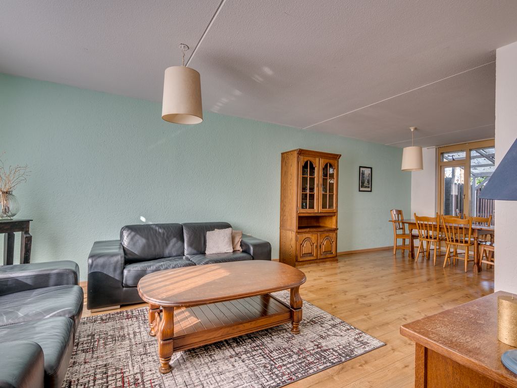 Hertenkamp 76, TEGELEN