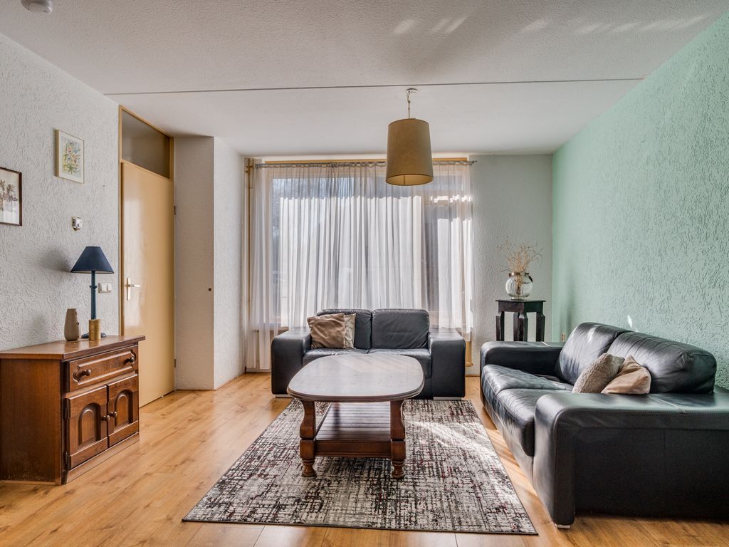 Hertenkamp 76, TEGELEN