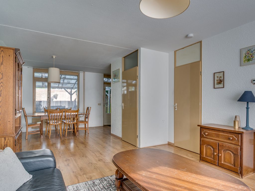 Hertenkamp 76, TEGELEN