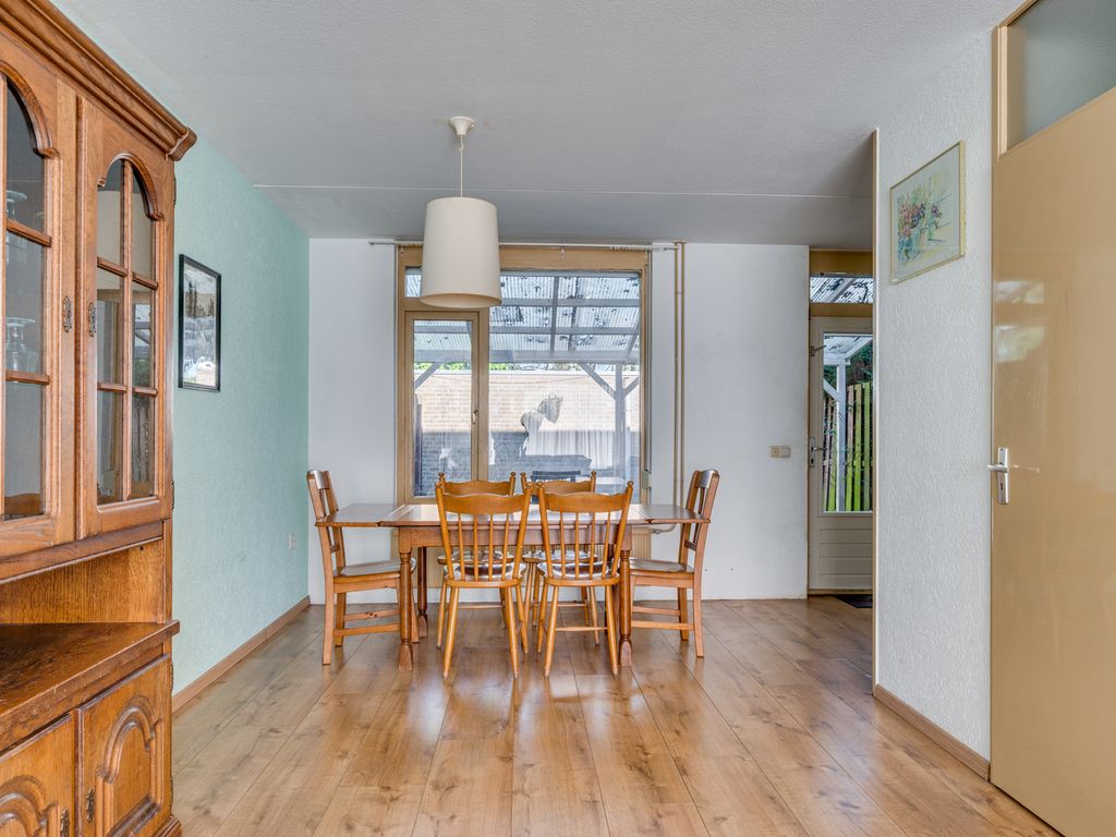 Hertenkamp 76, TEGELEN