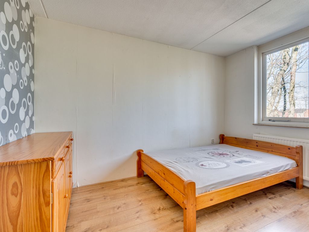 Hertenkamp 76, TEGELEN