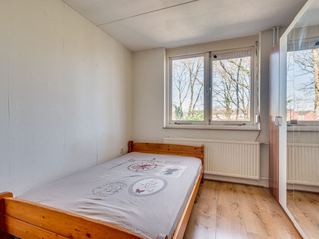 Hertenkamp 76, TEGELEN